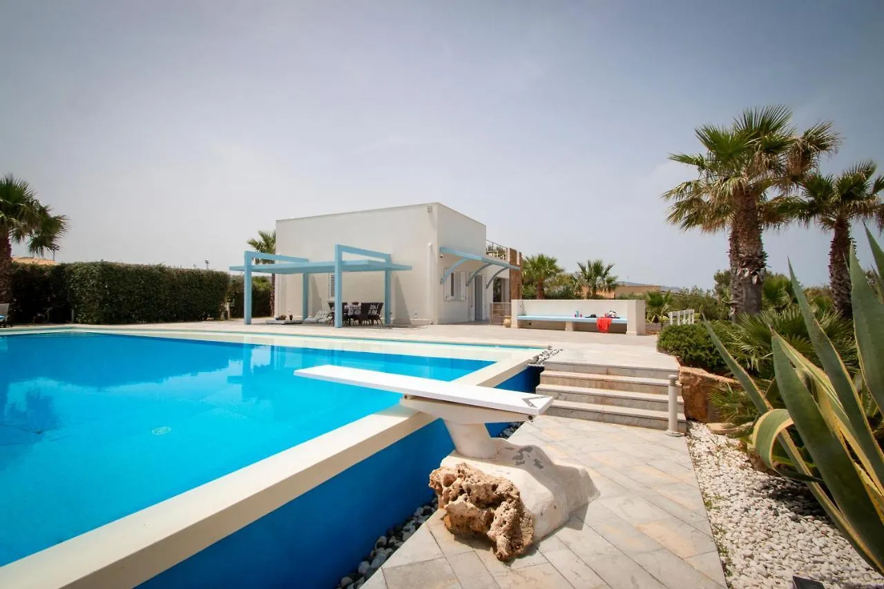 Villa Afrodite | Luxury Villa And Pool Custonaci 0*,  Olaszország